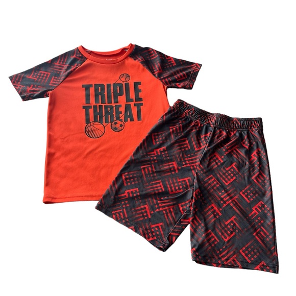 🩵Boys Matching Set - Shorts and Tee - Size 7 - Picture 1 of 12